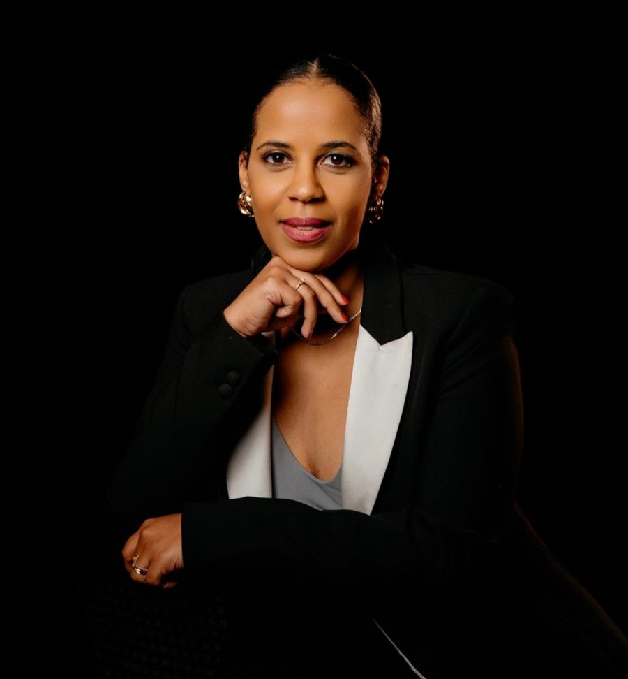 Dra. Marília Frias
